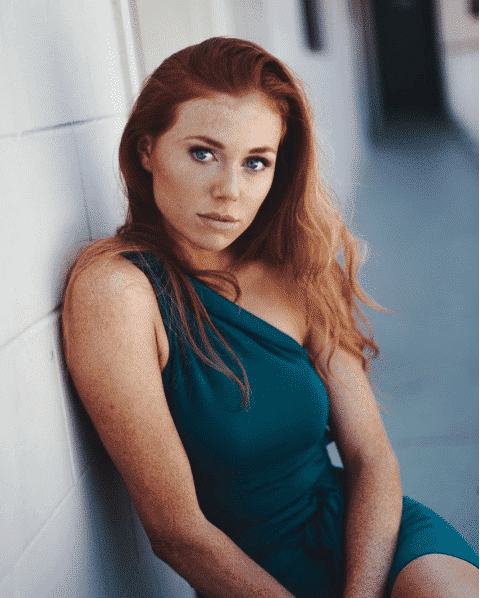 Miss Universe Australia 2017 Finalist - Laura Hanlon