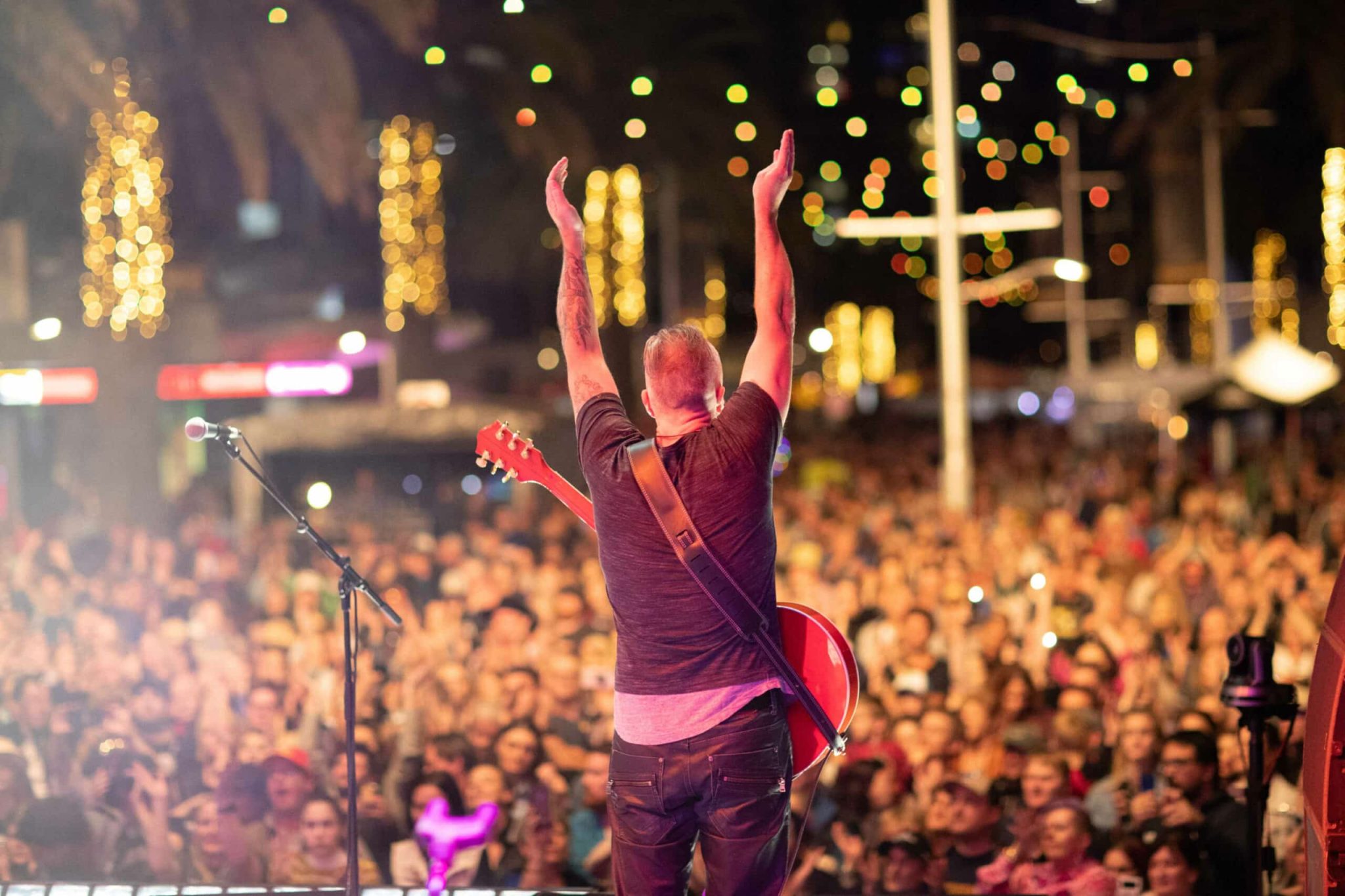 Groundwater Country Music Festival Glams it up with first lineup