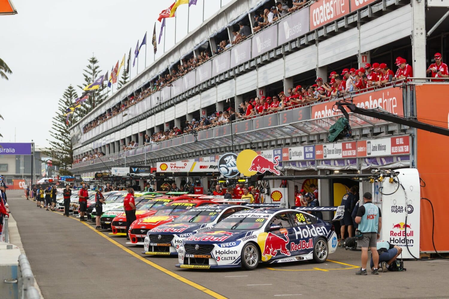 Supercars to kick off 2022 season in Newcastle